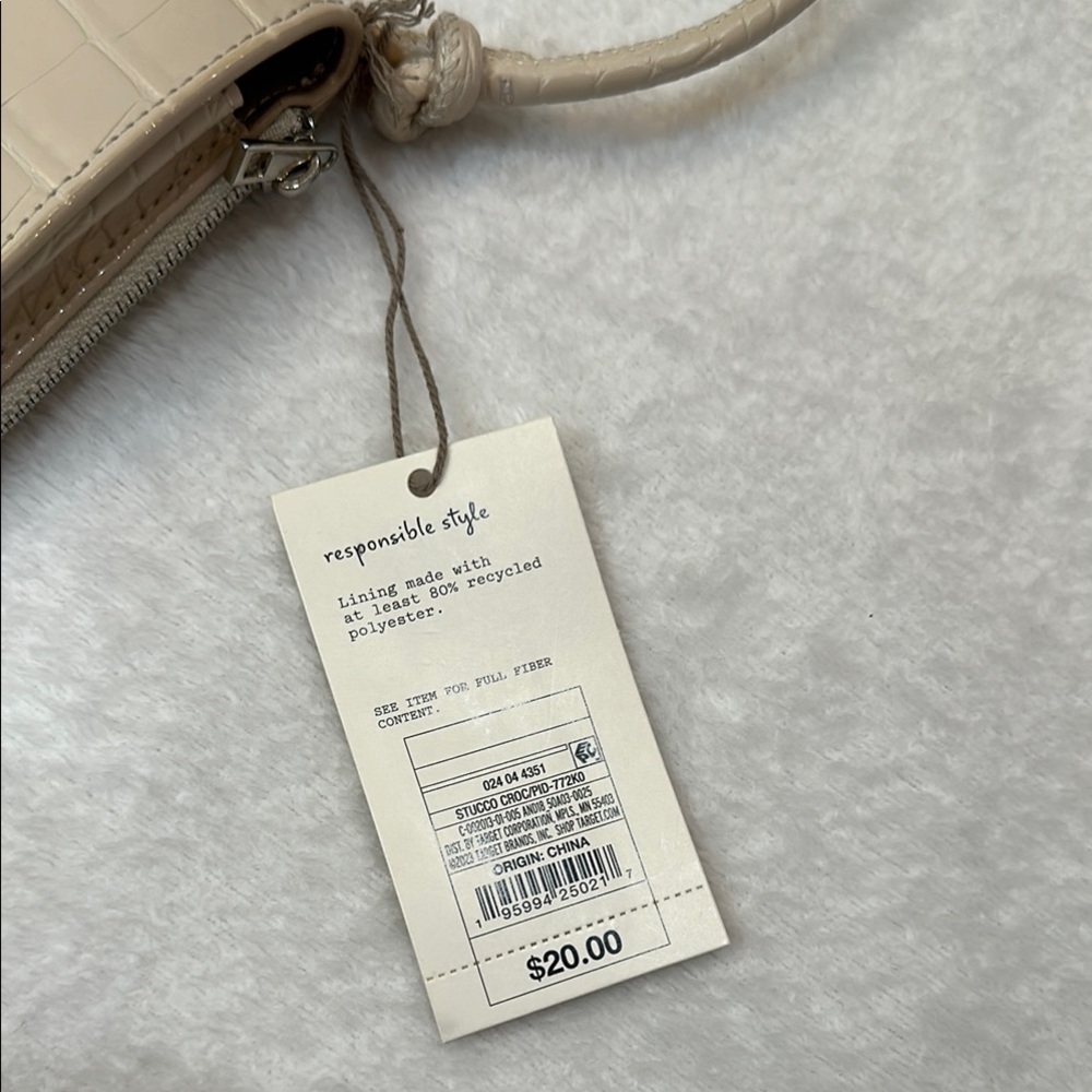 A New Day Cream Crossbody Bag with Elegant Style - Picture 3 of 11
